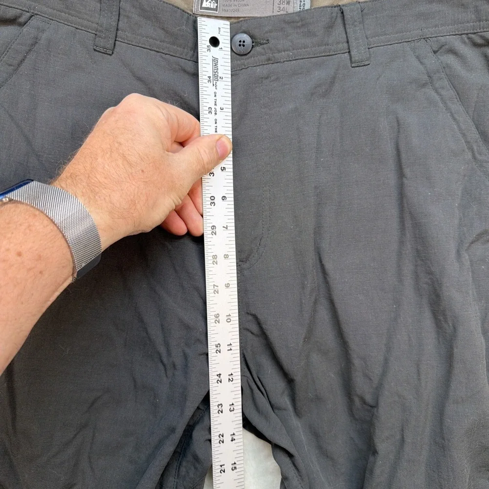 REI Hiking‎ Pants Men's 38x34 Gray Nylon Outdoor Trail UPF 50 Lightweight